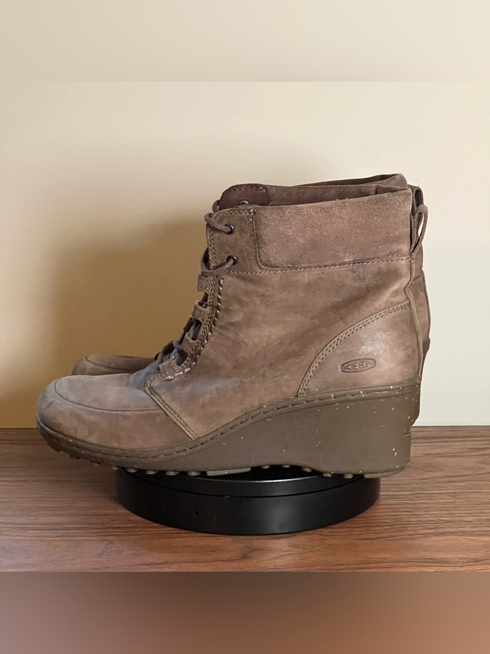 Keen Akita Lace-up Wedge Boots, Padded Cuff Ankle - US 11